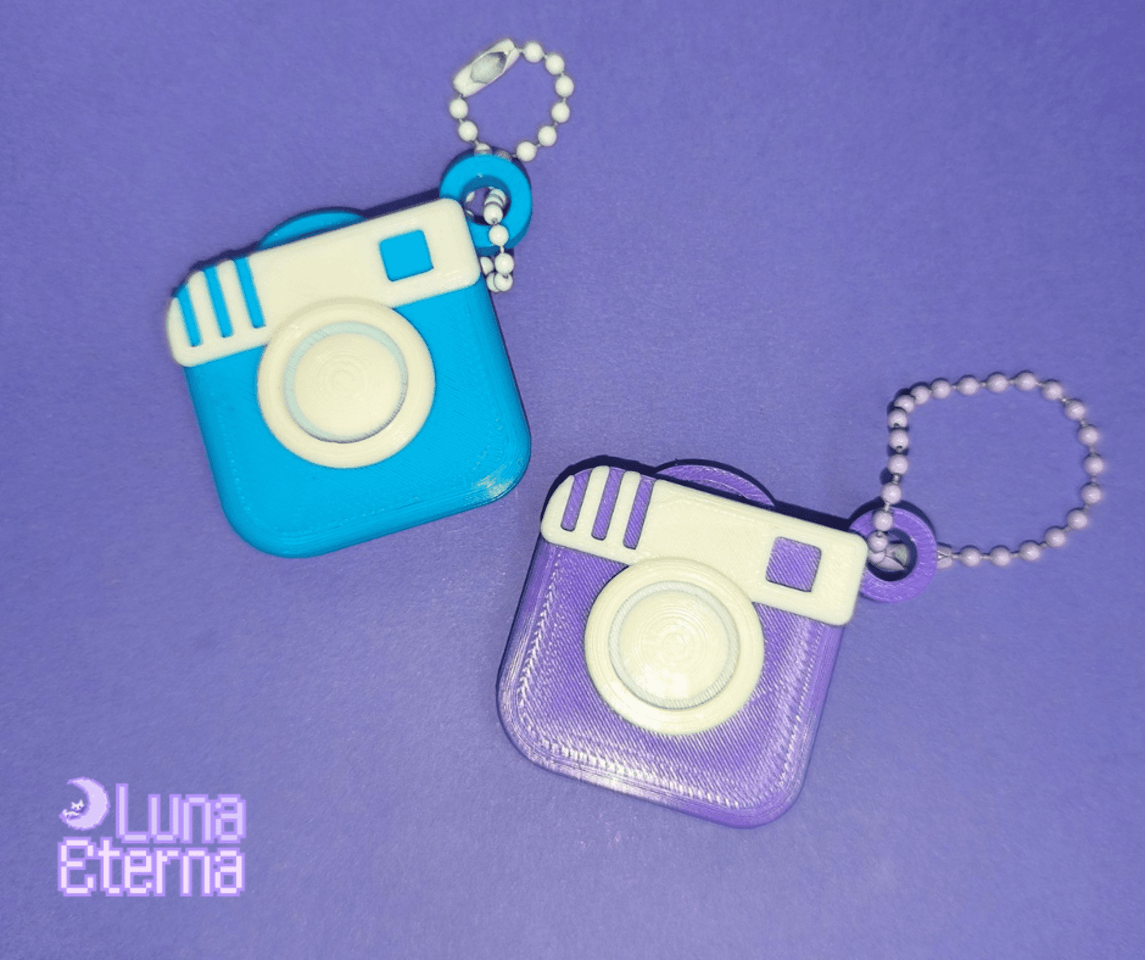 Llavero Cámara Polaroid con Foto - 2
